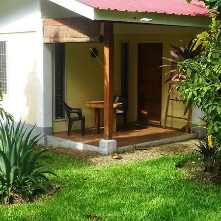 Acacia'S Cottages With Starlink Wifi Mambajao Exterior foto