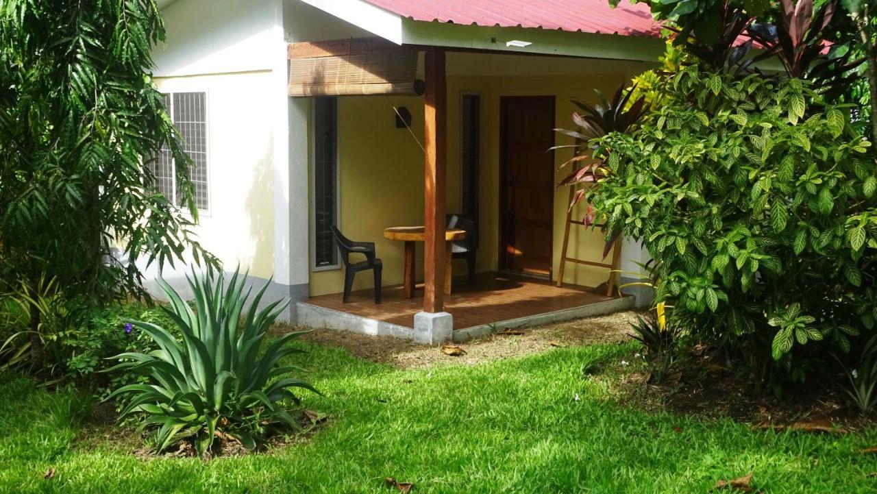Acacia'S Cottages With Starlink Wifi Mambajao Exterior foto