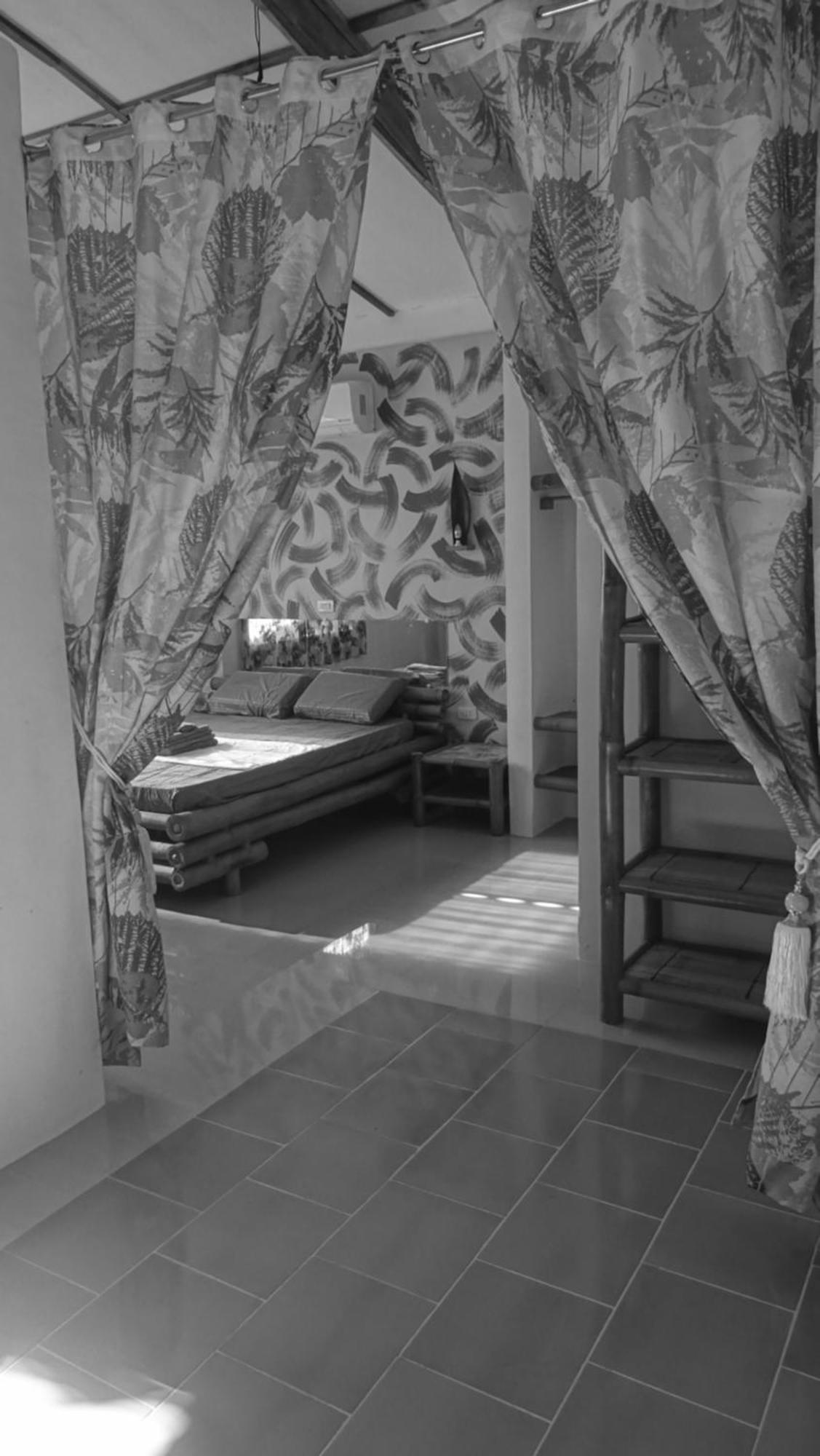 Acacia'S Cottages With Starlink Wifi Mambajao Exterior foto